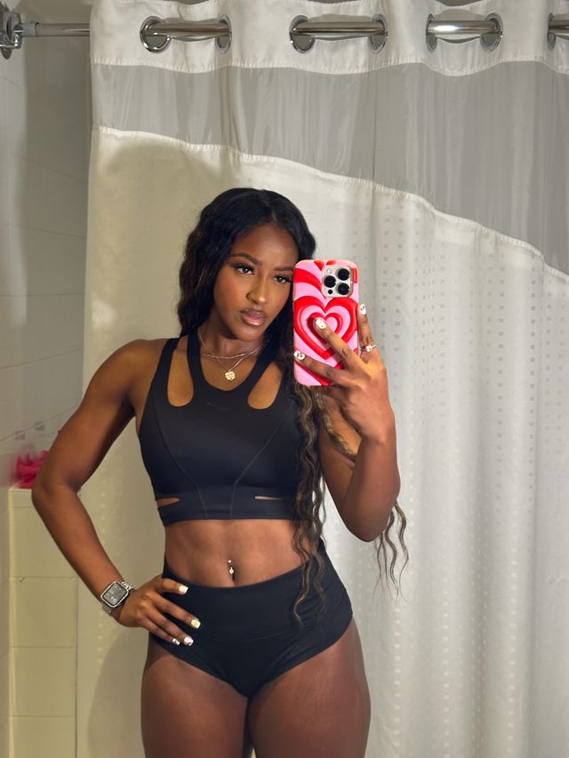 Athlete profile featured image number 7 of 10