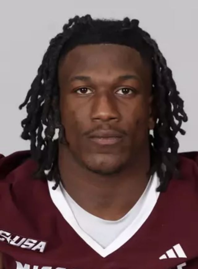 Athlete profile featured image number 4 of 10