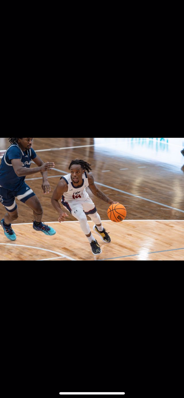 Athlete profile featured image number 3 of 8