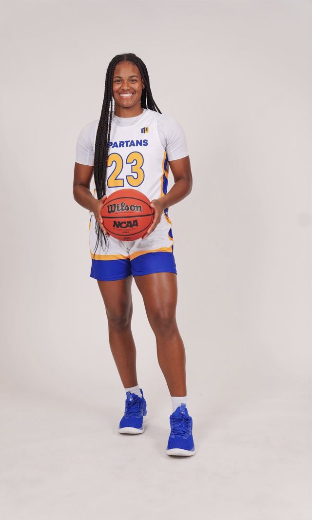 Athlete profile featured image number 1 of 4