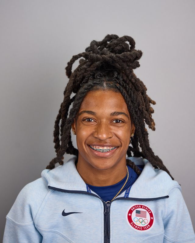 Athlete profile featured image number 1 of 4