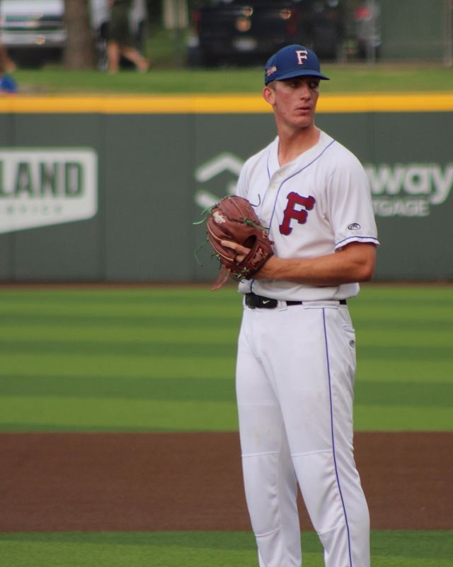 Athlete profile featured image number 2 of 4