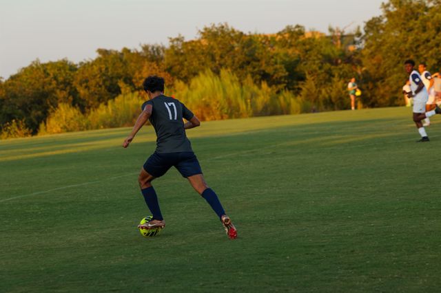 Athlete profile featured image number 1 of 4