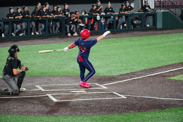 Athlete profile featured image number 3 of 5