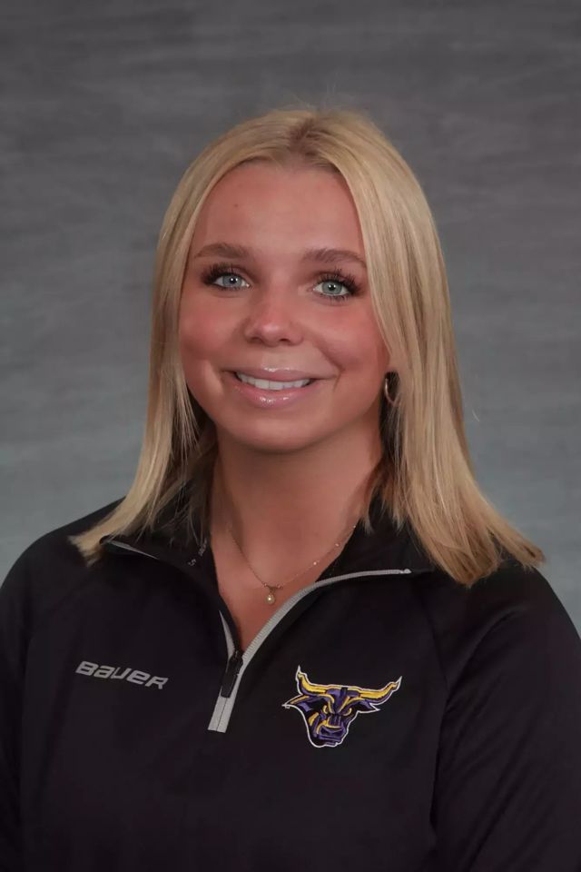 Athlete profile featured image number 2 of 5