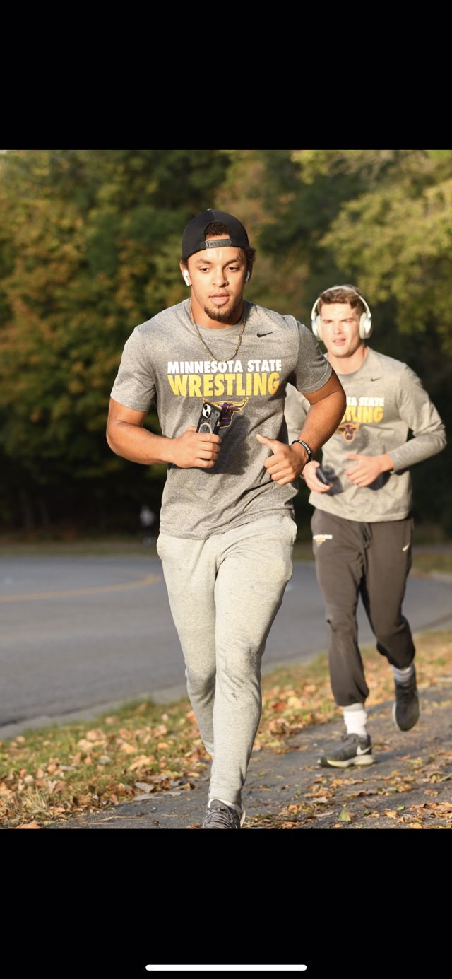 Athlete profile featured image number 2 of 4