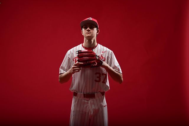 Athlete profile featured image number 1 of 8