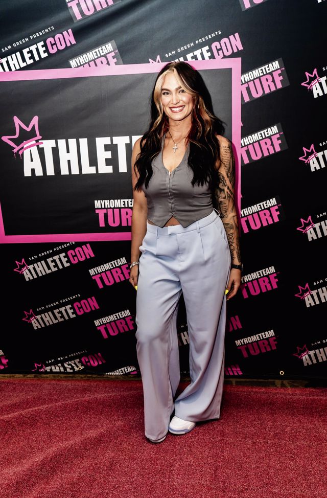 Athlete profile featured image number 1 of 5