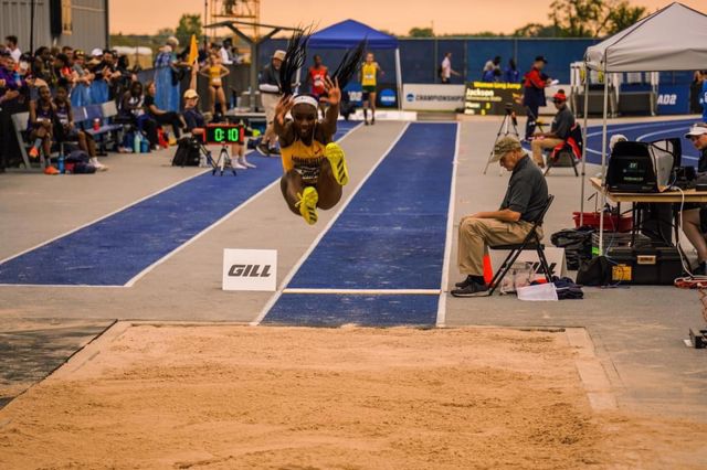 Athlete profile featured image number 2 of 5