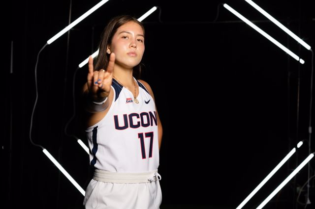 Athlete profile featured image number 1 of 5