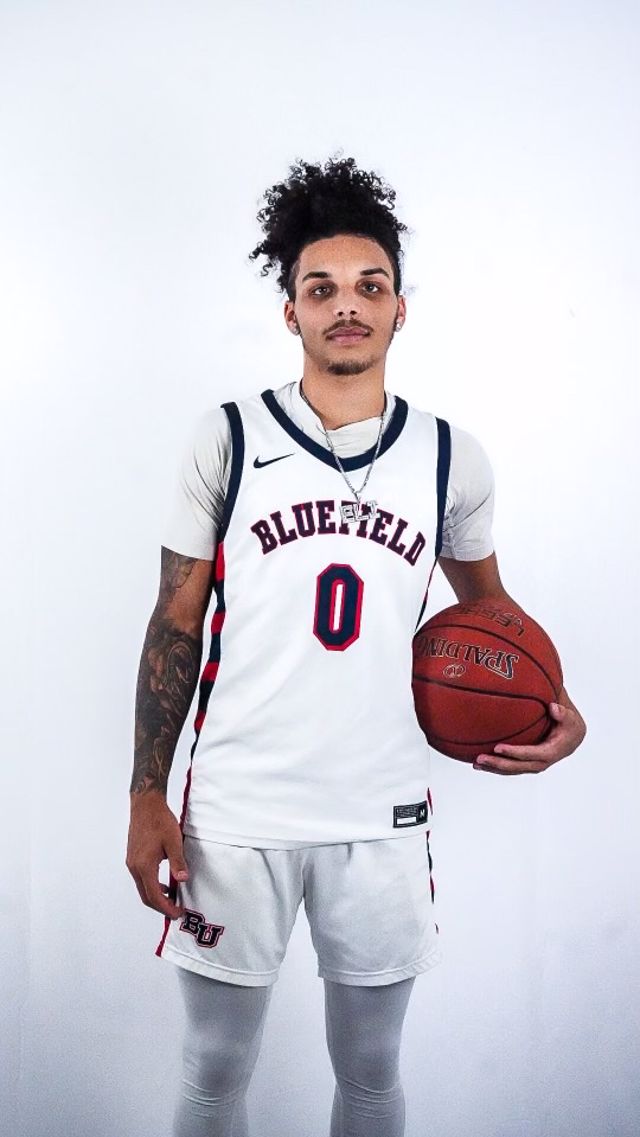 Athlete profile featured image number 1 of 5