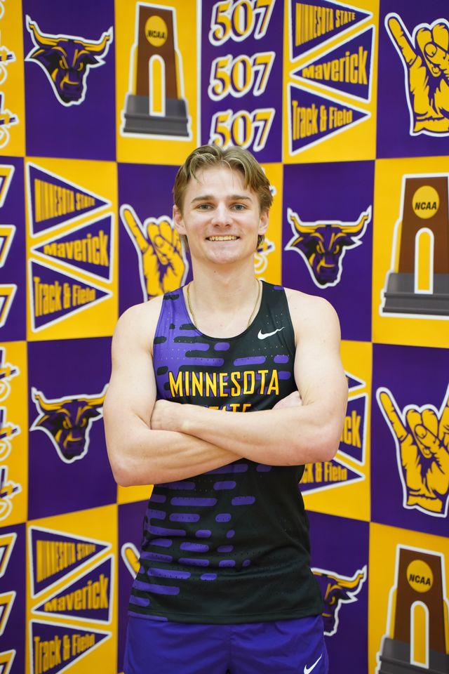 Athlete profile featured image number 3 of 4