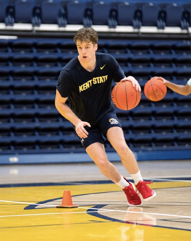 Athlete profile featured image number 2 of 5