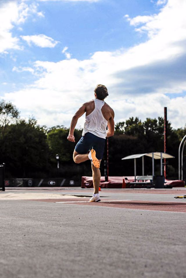 Athlete profile featured image number 2 of 7