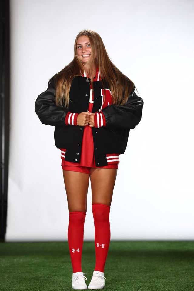 Athlete profile featured image number 2 of 5