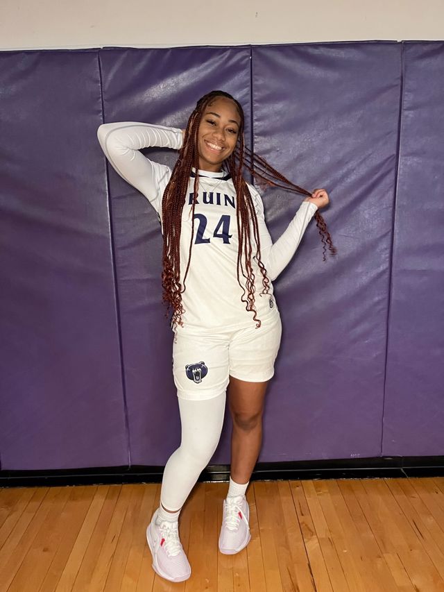 Athlete profile featured image number 3 of 4