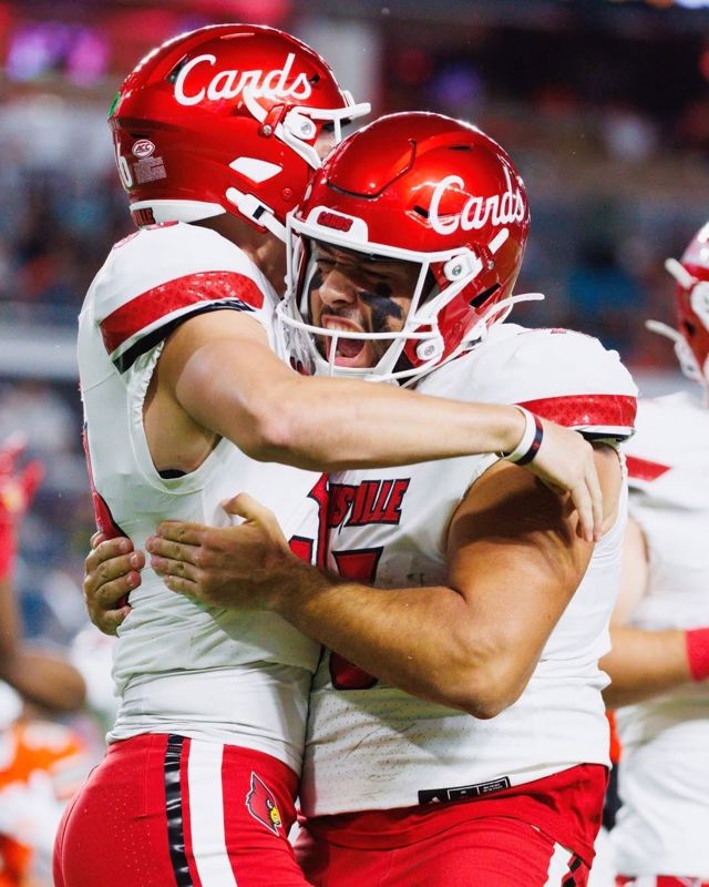 Athlete profile featured image number 1 of 4