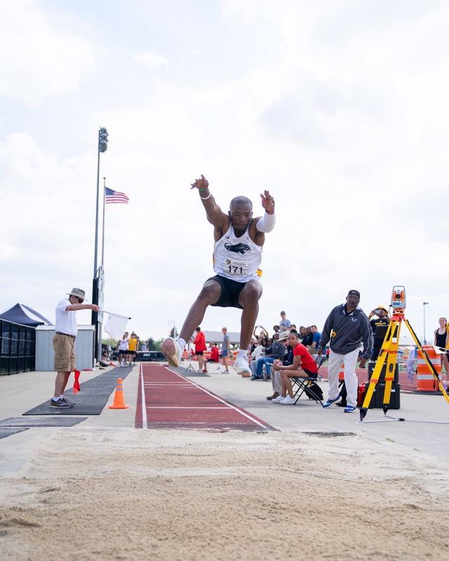 Athlete profile featured image number 3 of 5