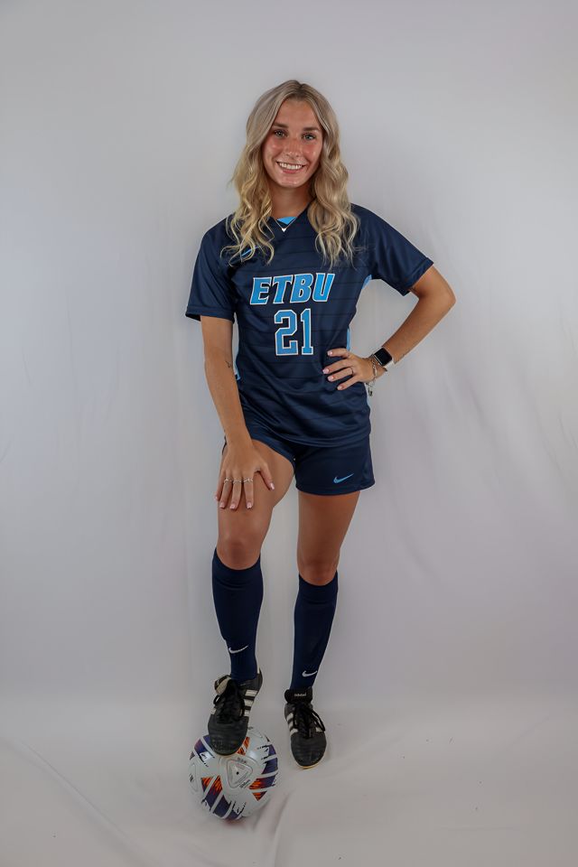 Athlete profile featured image number 2 of 5