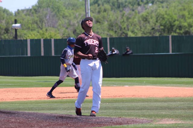 Athlete profile featured image number 2 of 4