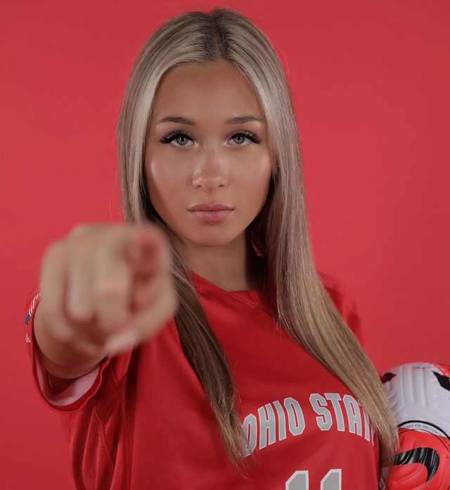 Athlete profile featured image number 1 of 8
