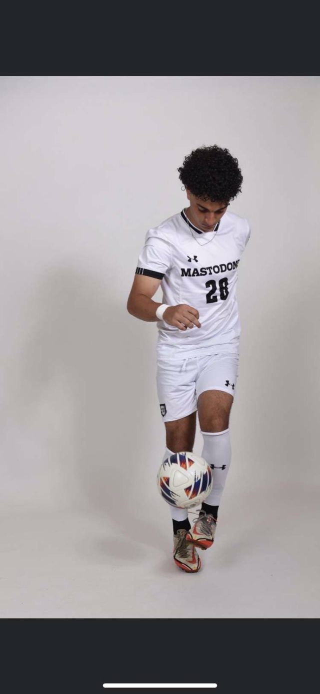 Athlete profile featured image number 1 of 5