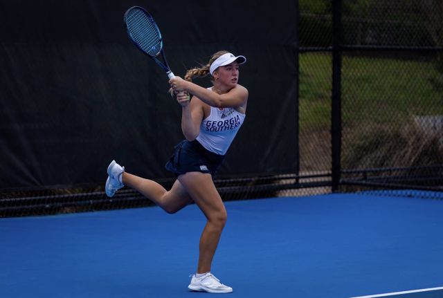 Athlete profile featured image number 1 of 4