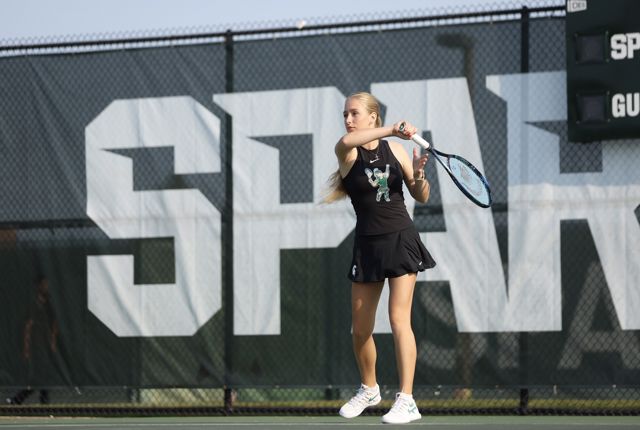 Athlete profile featured image number 1 of 10