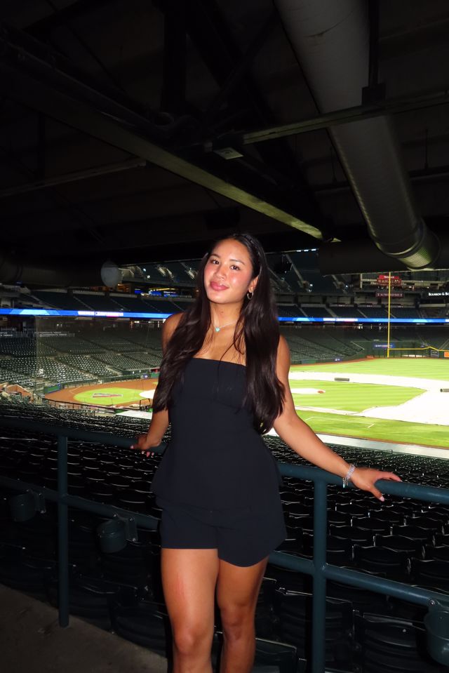 Athlete profile featured image number 1 of 5