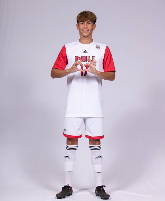 Athlete profile featured image number 1 of 5