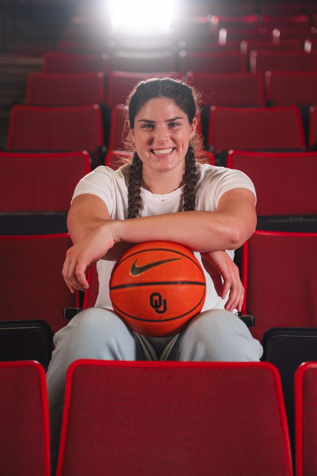 Athlete profile featured image number 3 of 4