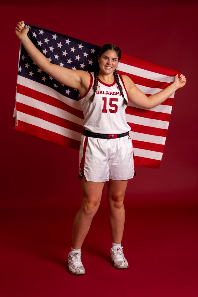 Athlete profile featured image number 4 of 4