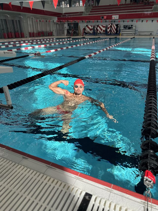 Athlete profile featured image number 1 of 9
