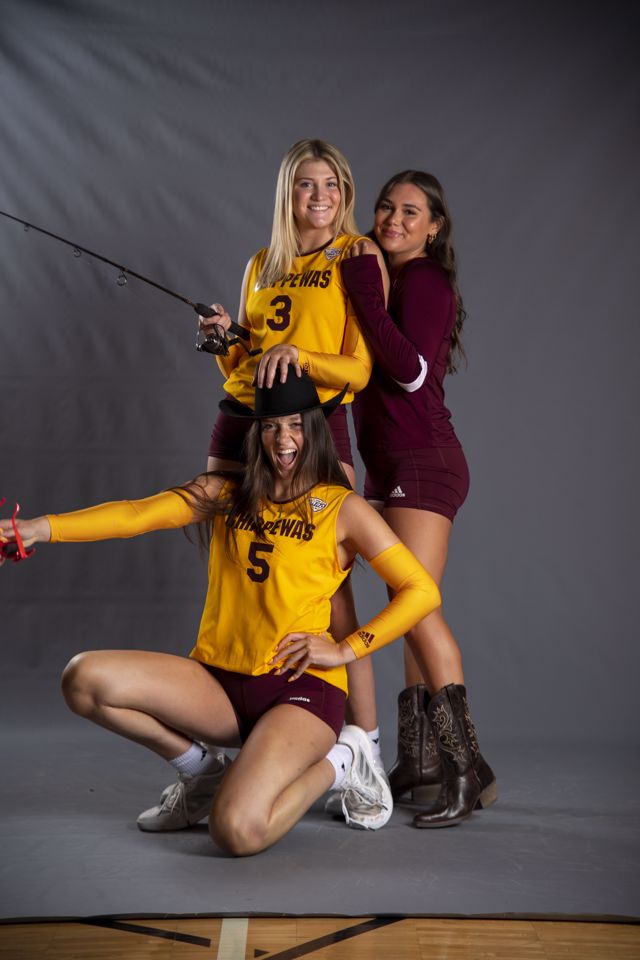 Athlete profile featured image number 3 of 5