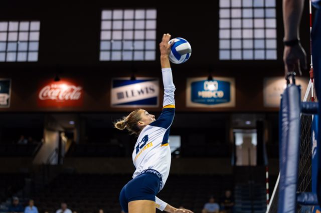 Athlete profile featured image number 1 of 4
