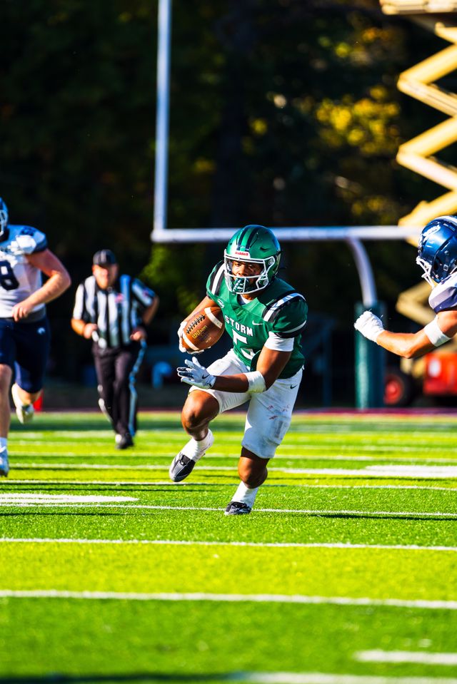 Athlete profile featured image number 2 of 5