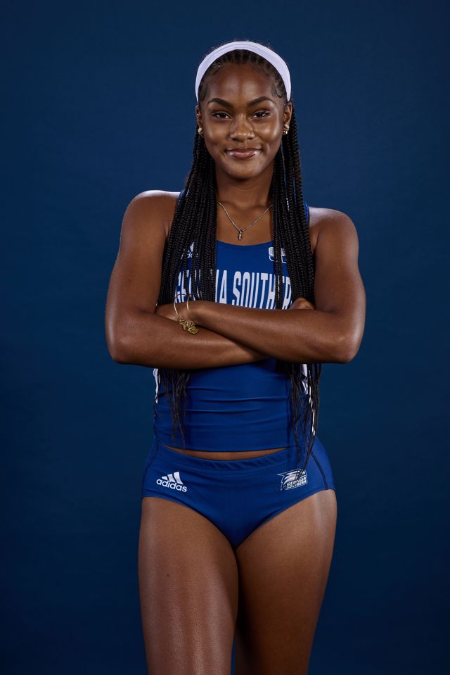 Athlete profile featured image number 1 of 5