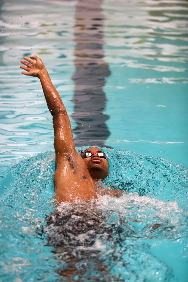 Athlete profile featured image number 1 of 4