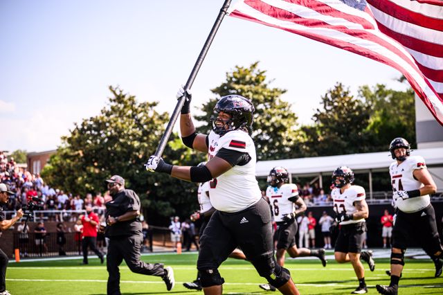 Athlete profile featured image number 2 of 4