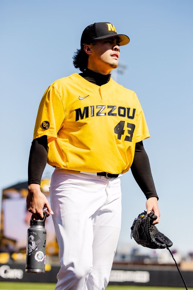 Athlete profile featured image number 1 of 4