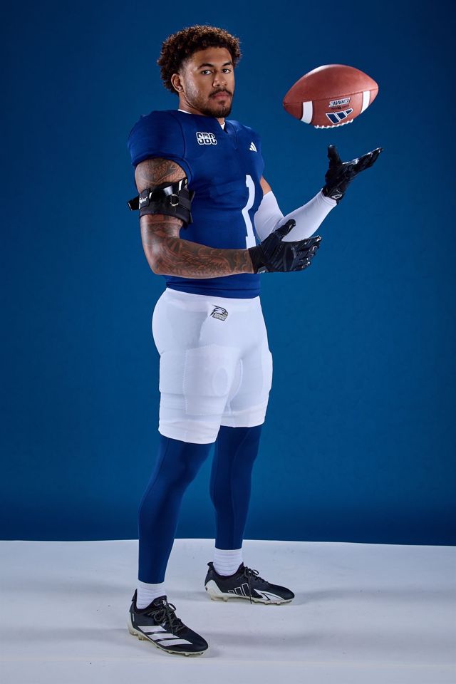 Athlete profile featured image number 1 of 6