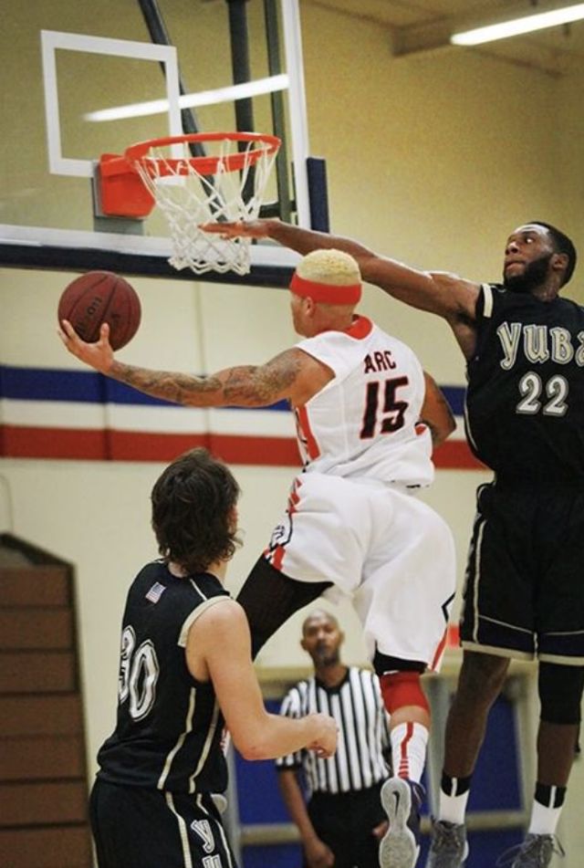 Athlete profile featured image number 1 of 10