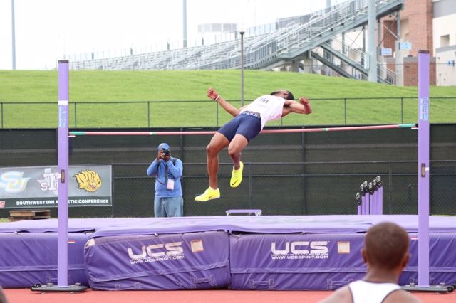 Athlete profile featured image number 2 of 5