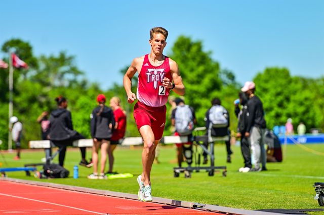 Athlete profile featured image number 6 of 10