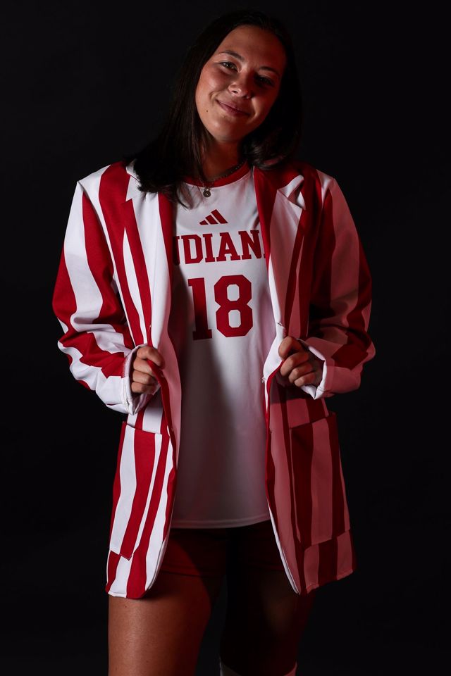 Athlete profile featured image number 1 of 4