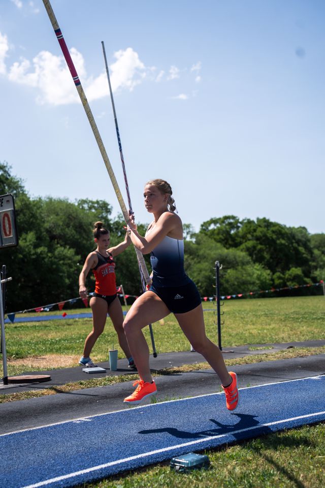 Athlete profile featured image number 4 of 9