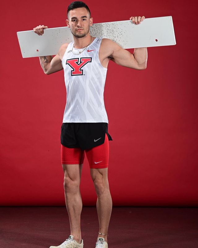 Athlete profile featured image number 4 of 5