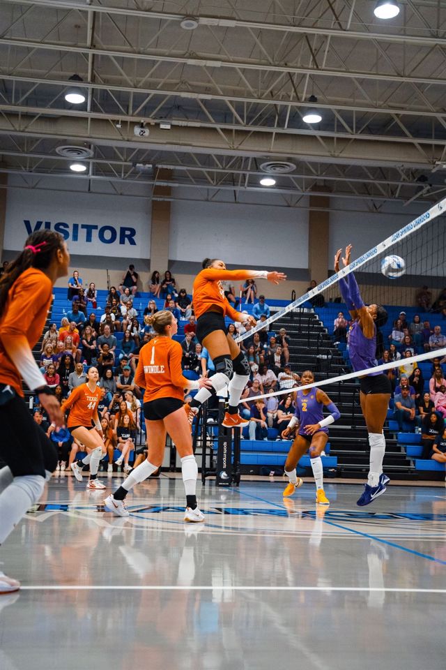 Athlete profile featured image number 3 of 8