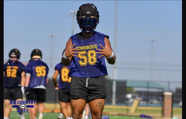 Athlete profile featured image number 2 of 4