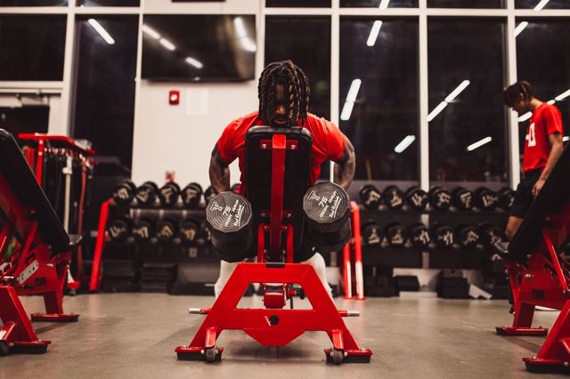 Athlete profile featured image number 1 of 5